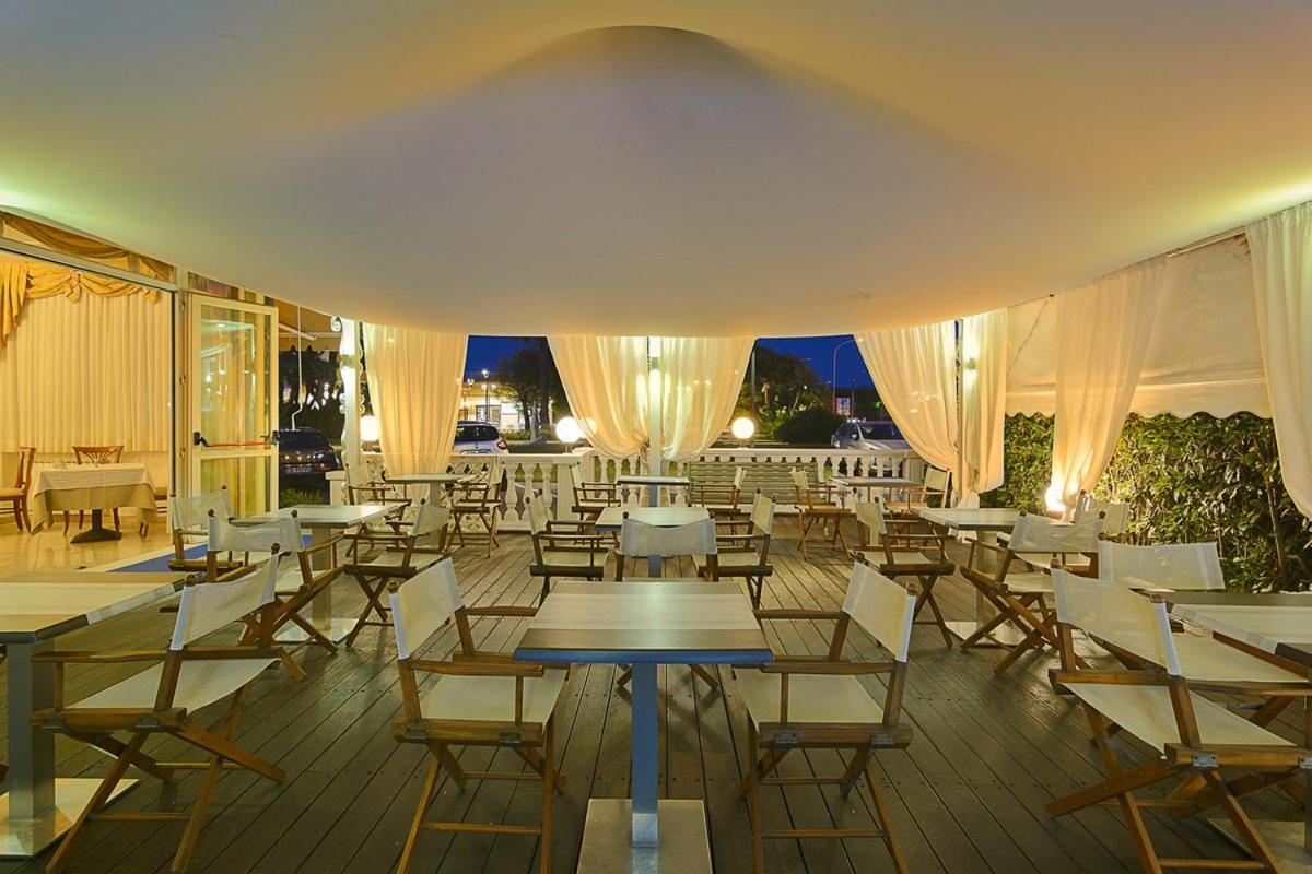 Hotel Coluccini Marina di Pietrasanta Εξωτερικό φωτογραφία