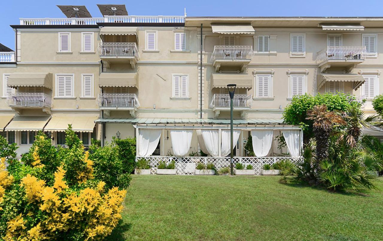 Hotel Coluccini Marina di Pietrasanta Εξωτερικό φωτογραφία